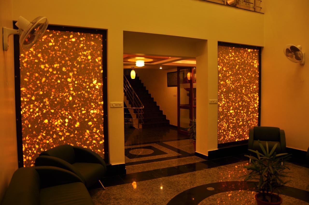 קוטה Hotel The Uday Regency מראה חיצוני תמונה