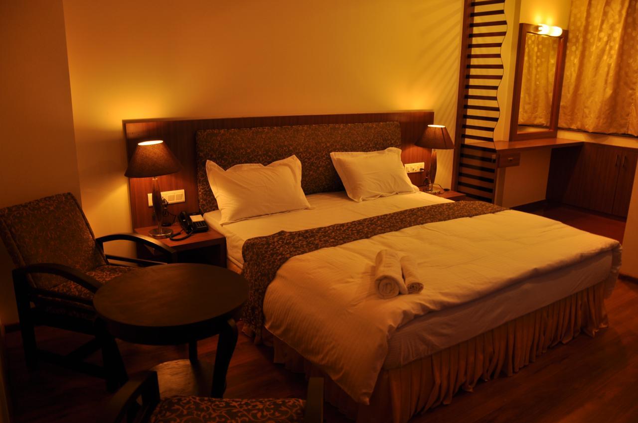 קוטה Hotel The Uday Regency מראה חיצוני תמונה