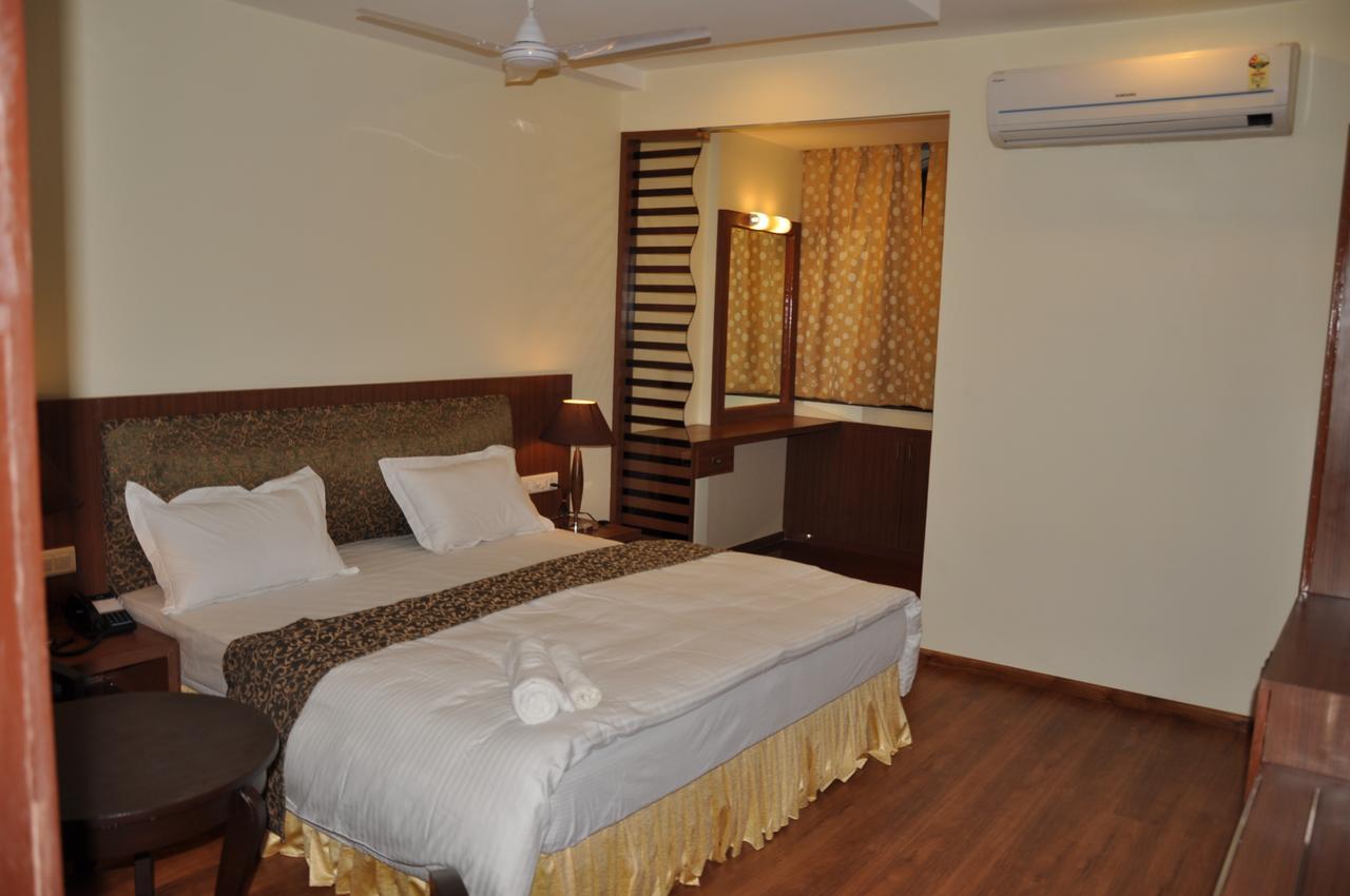 קוטה Hotel The Uday Regency מראה חיצוני תמונה