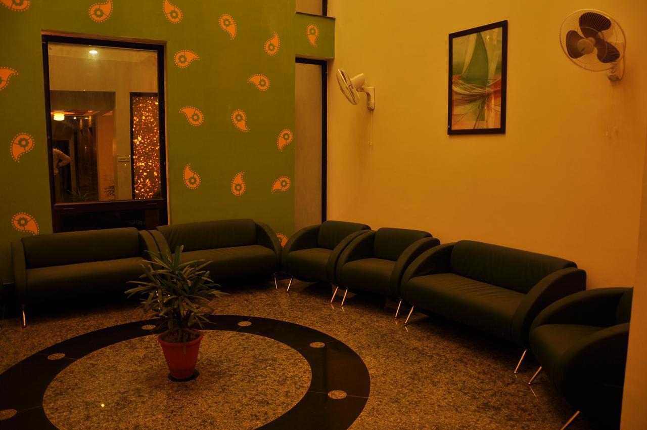קוטה Hotel The Uday Regency מראה חיצוני תמונה